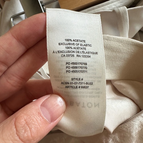 *SOLD* Slip Midi Skirt size 0 Babaton Aritzia - Picture 6 of 7